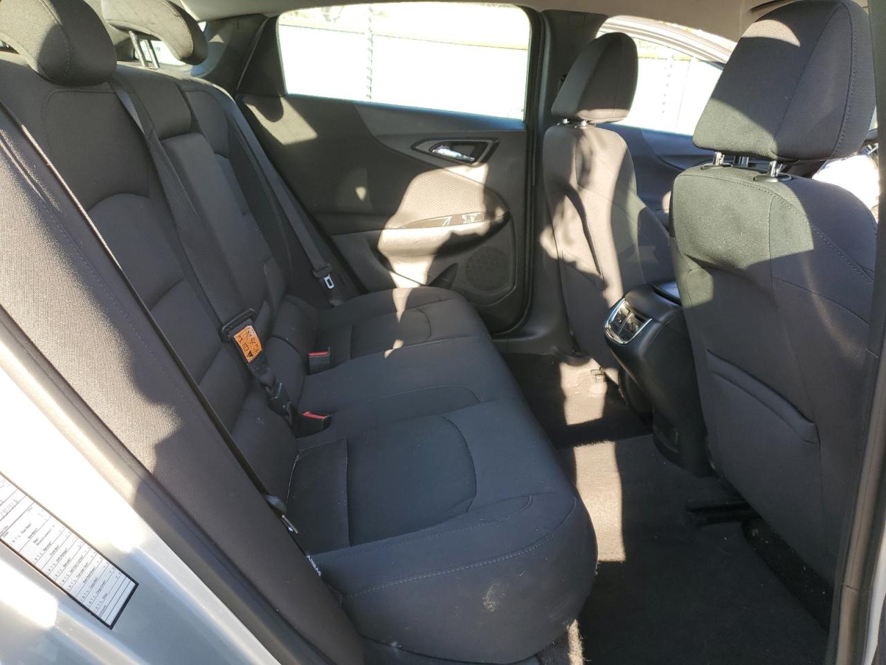2017 Chevrolet Malibu - Image 11