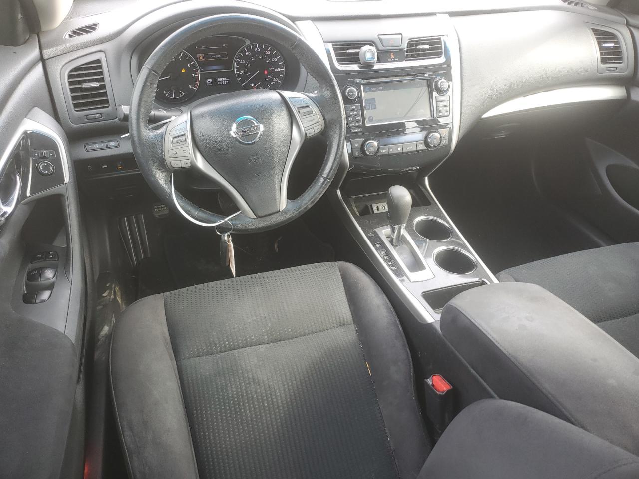 2014 Nissan Altima - Image 8