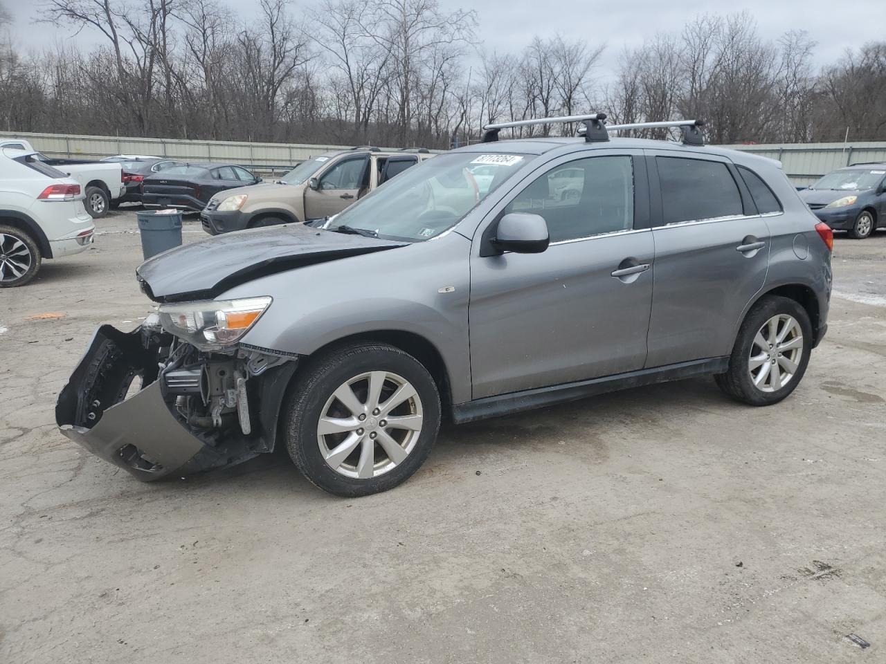 2014 Mitsubishi Outlander - Image 1
