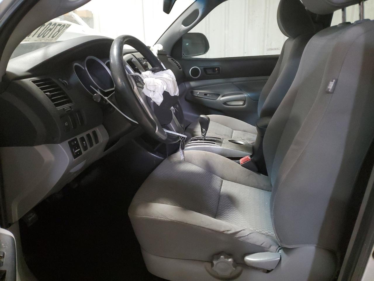 2013 Toyota Tacoma - Image 7