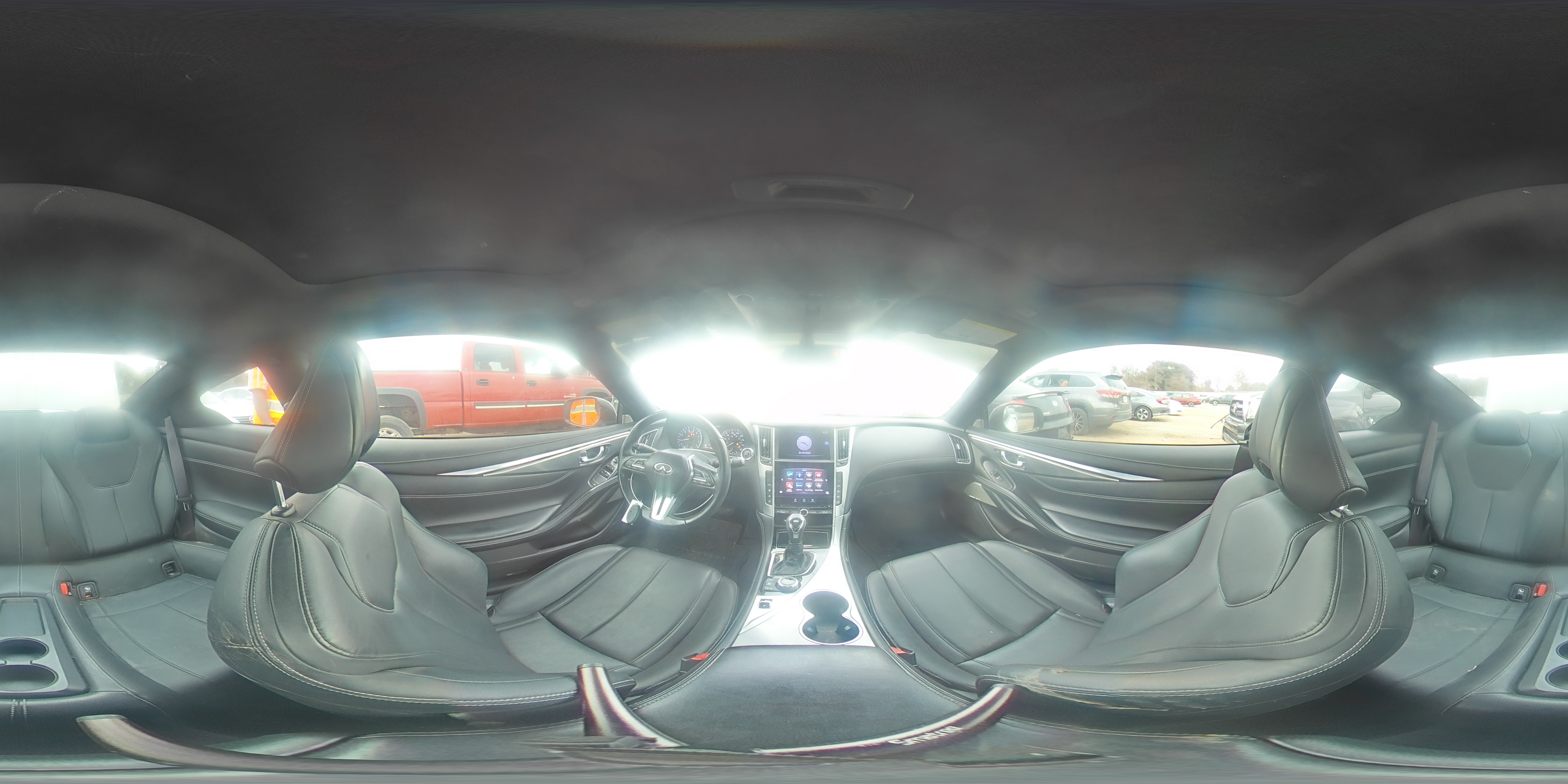 2018 Infiniti Q60 - Image 12