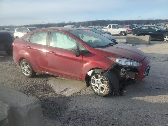  FORD FIESTA 2017 Червоний