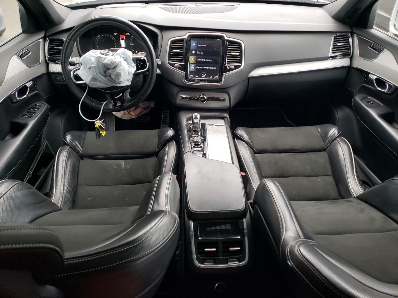 2016 Volvo XC90 - Image 8