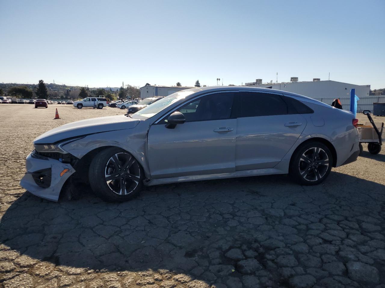 2022 Kia K5 - Image 1