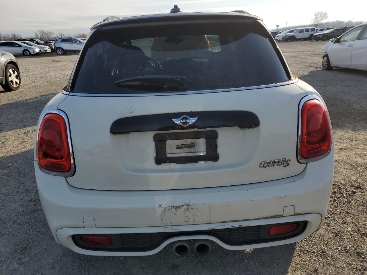 2015 MINI Cooper - Image 6