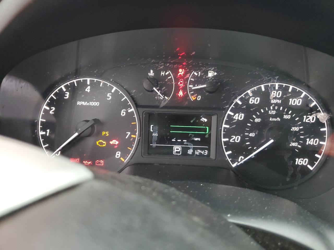 2015 Nissan Sentra - Image 9