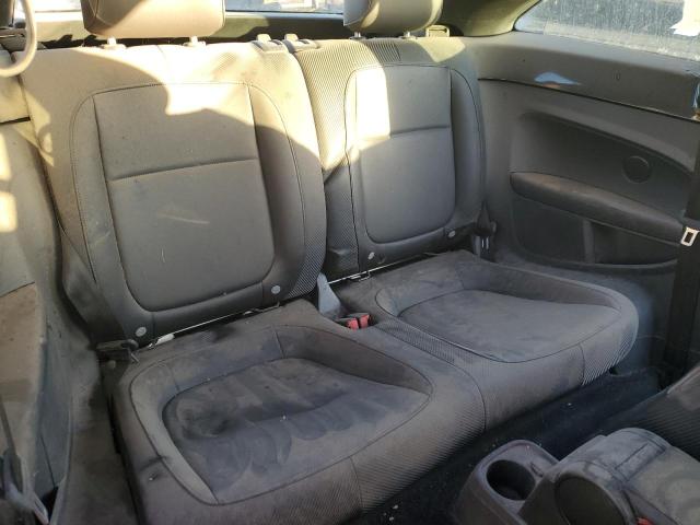 2013 VOLKSWAGEN BEETLE   