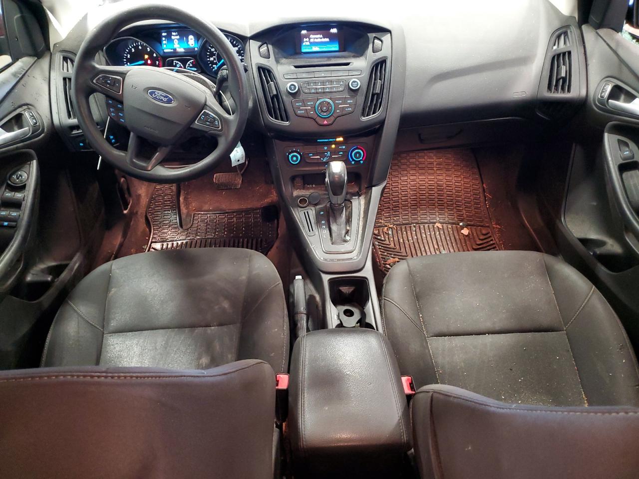 2016 Ford Focus - Image 8