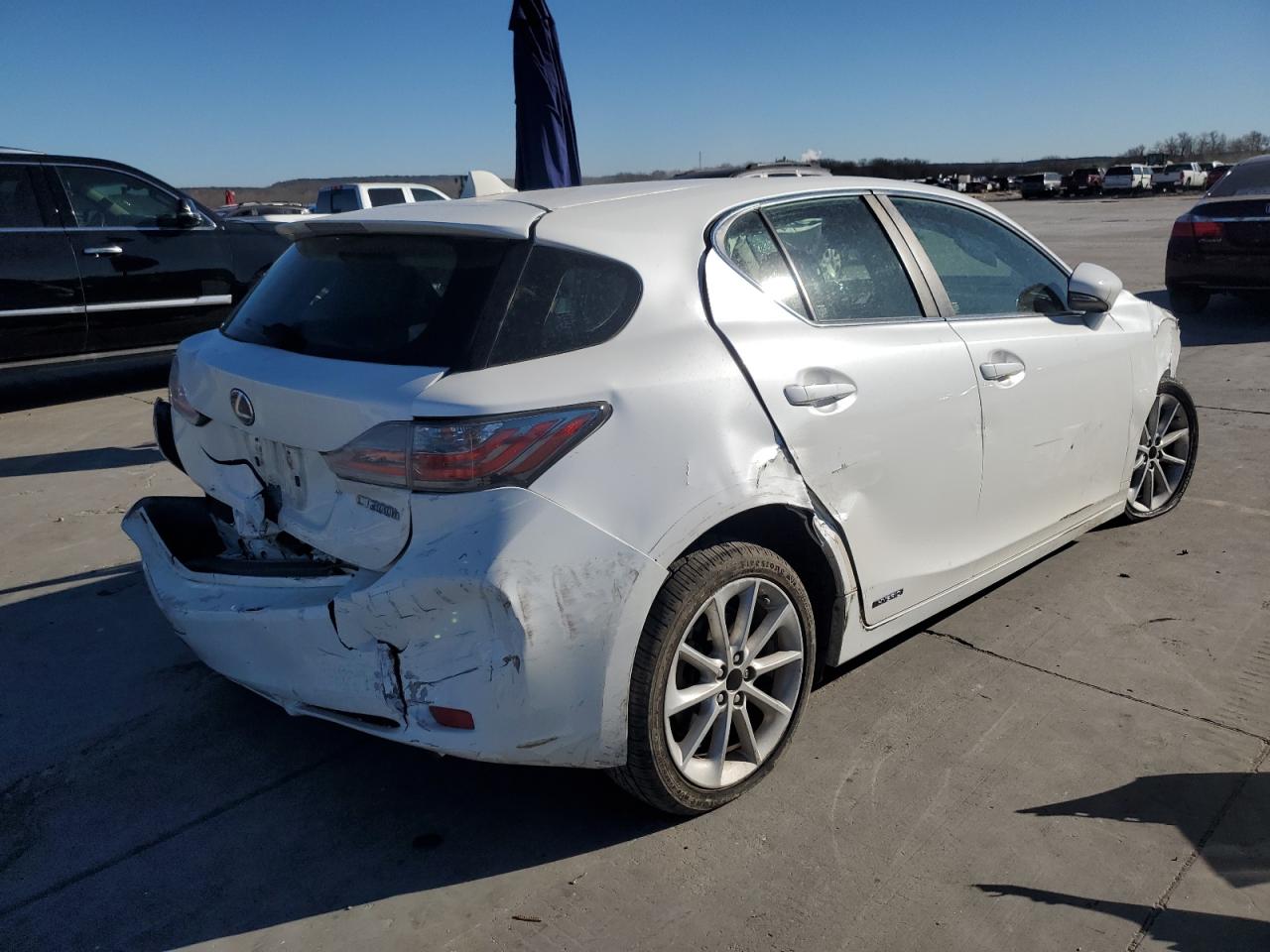 2012 Lexus CT - Image 3