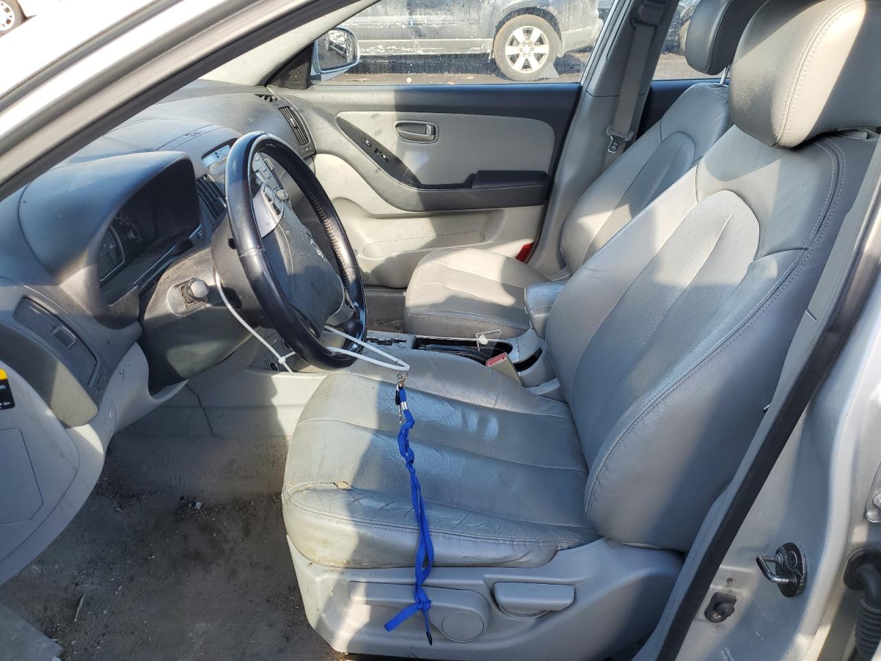 2007 Hyundai Elantra - Image 7