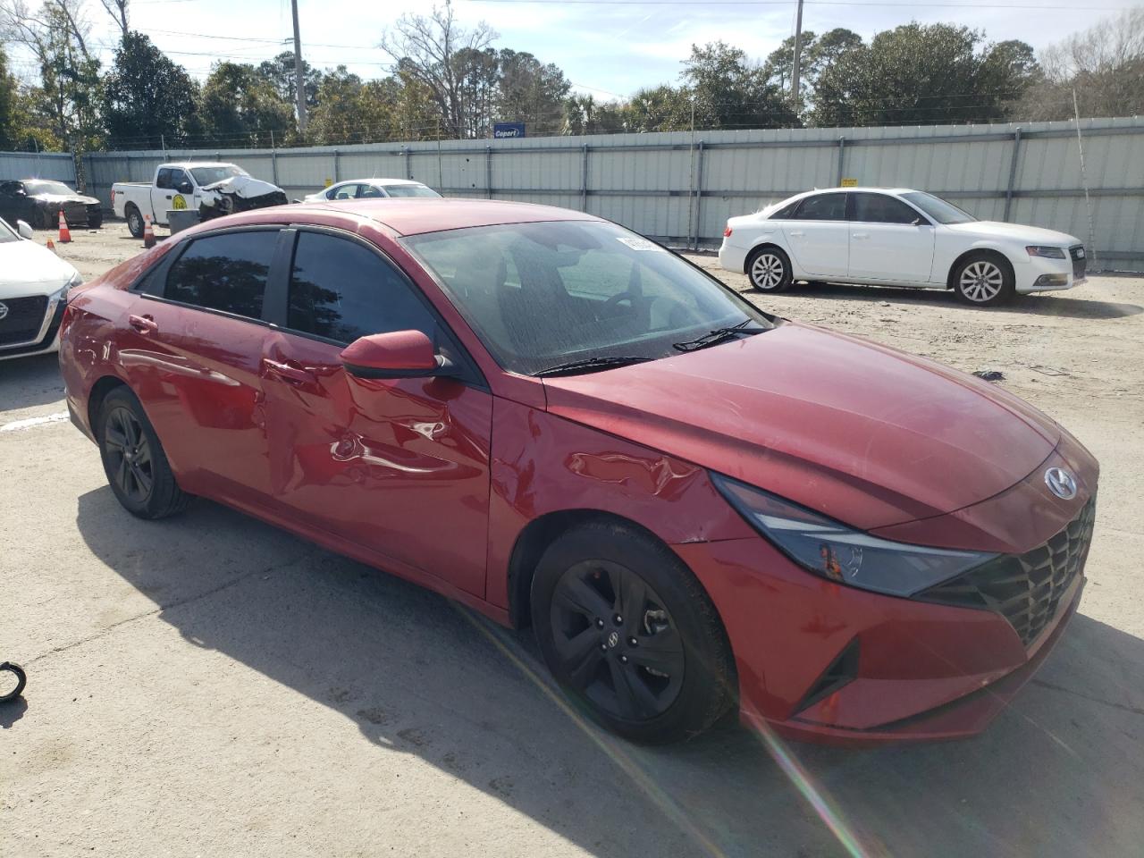 2022 Hyundai Elantra - Image 4