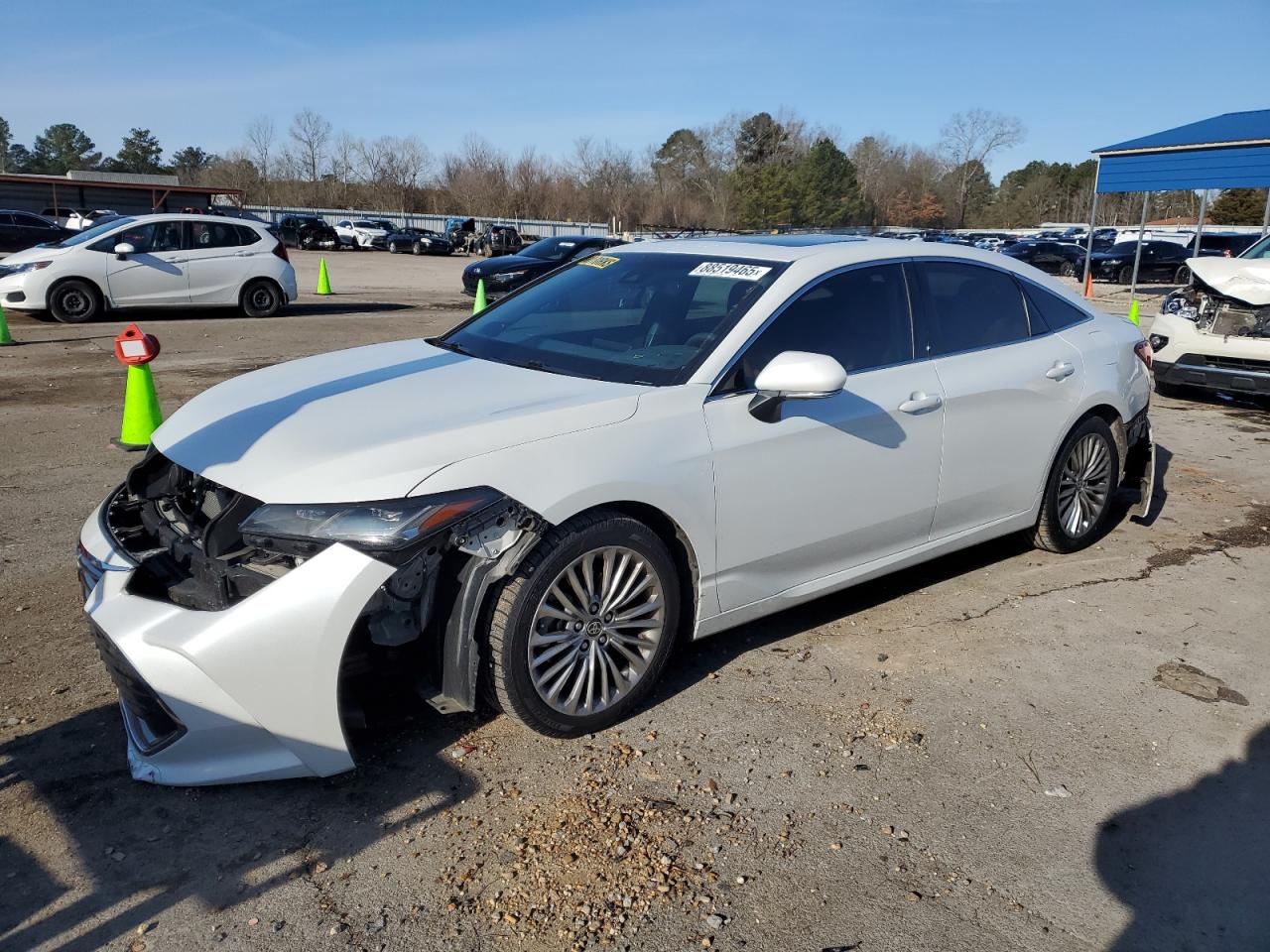 2021 Toyota Avalon - Image 1
