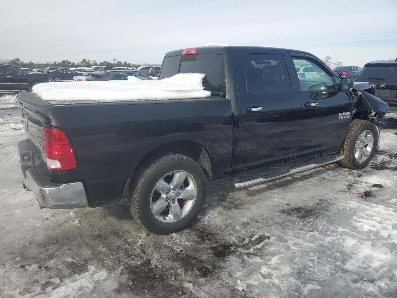 VIN 3C6RR7LT0FG598422 2015 RAM 1500 no.3