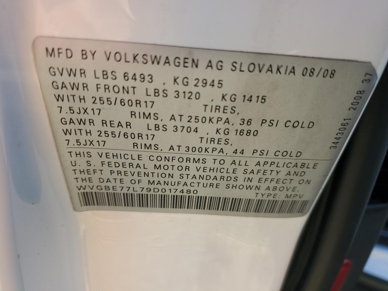 2009 Volkswagen Touareg - Image 12