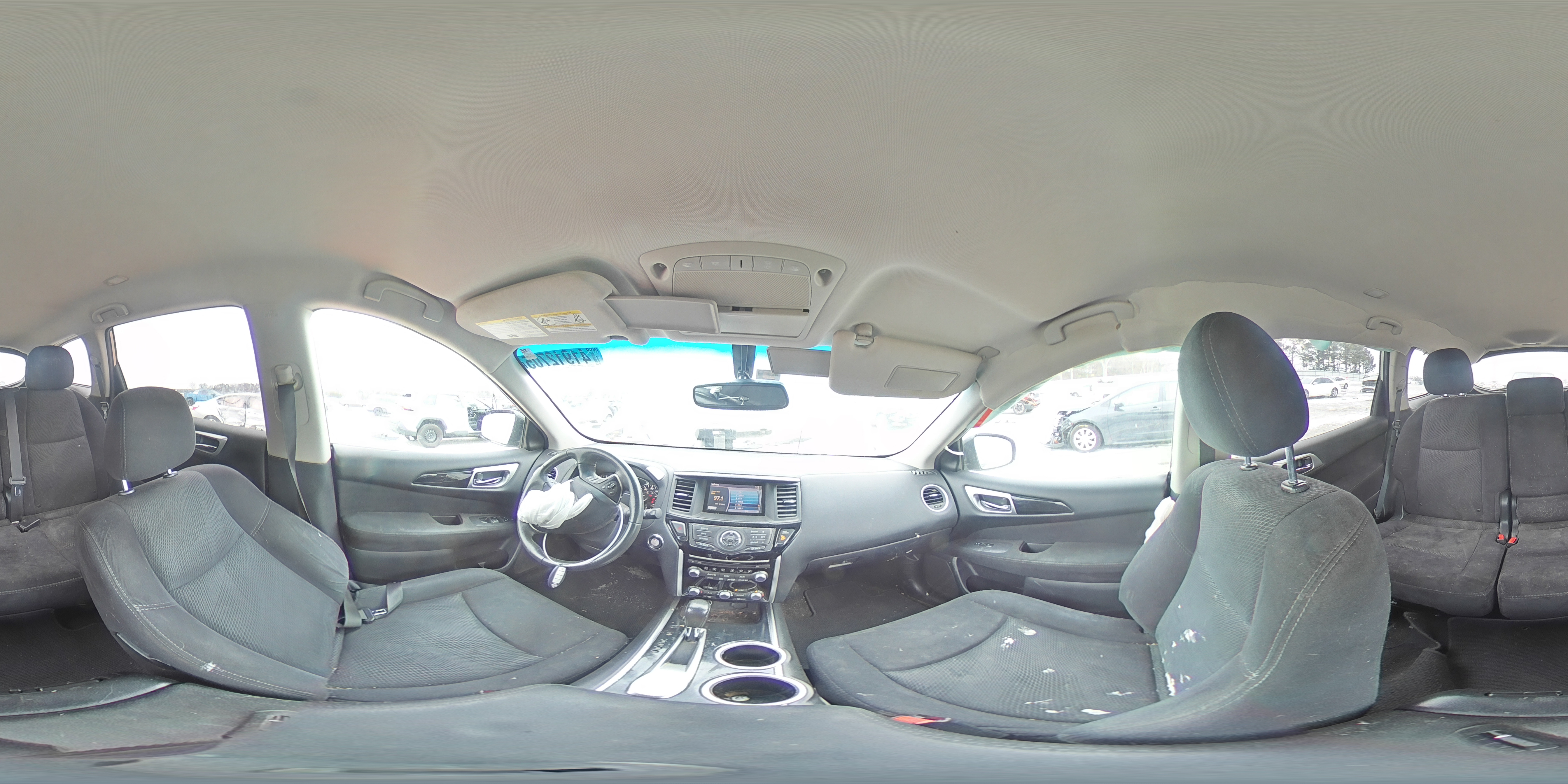 2016 Nissan Pathfinder - Image 13