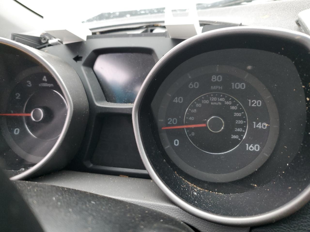 2015 Hyundai Elantra - Image 9
