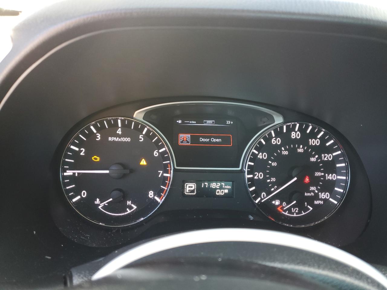 2013 Nissan Pathfinder - Image 9