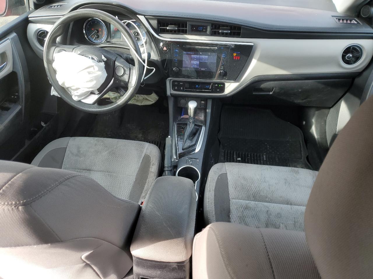 2018 Toyota Corolla - Image 8