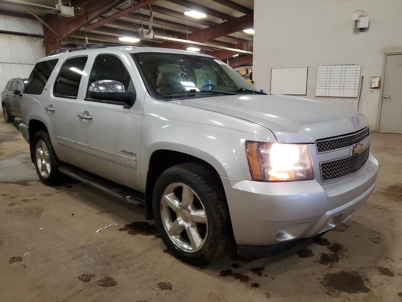 2010 Chevrolet Tahoe - Image 4