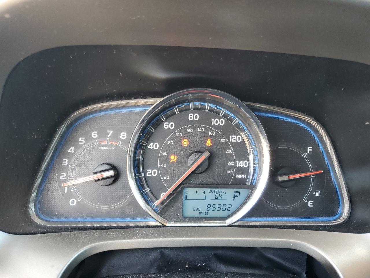 2014 Toyota RAV 4 - Image 9