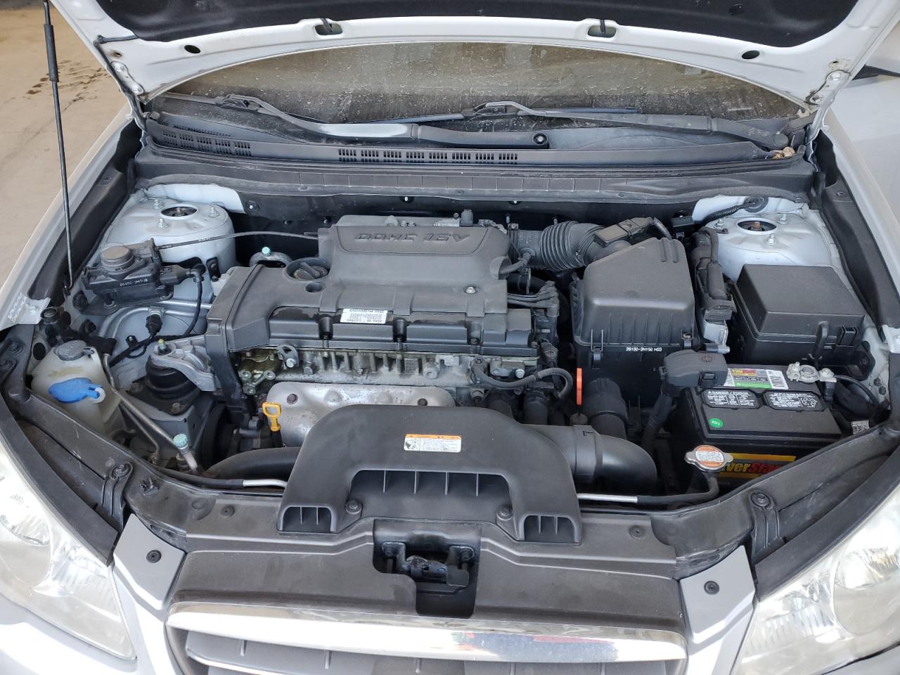 2009 Hyundai Elantra - Image 11