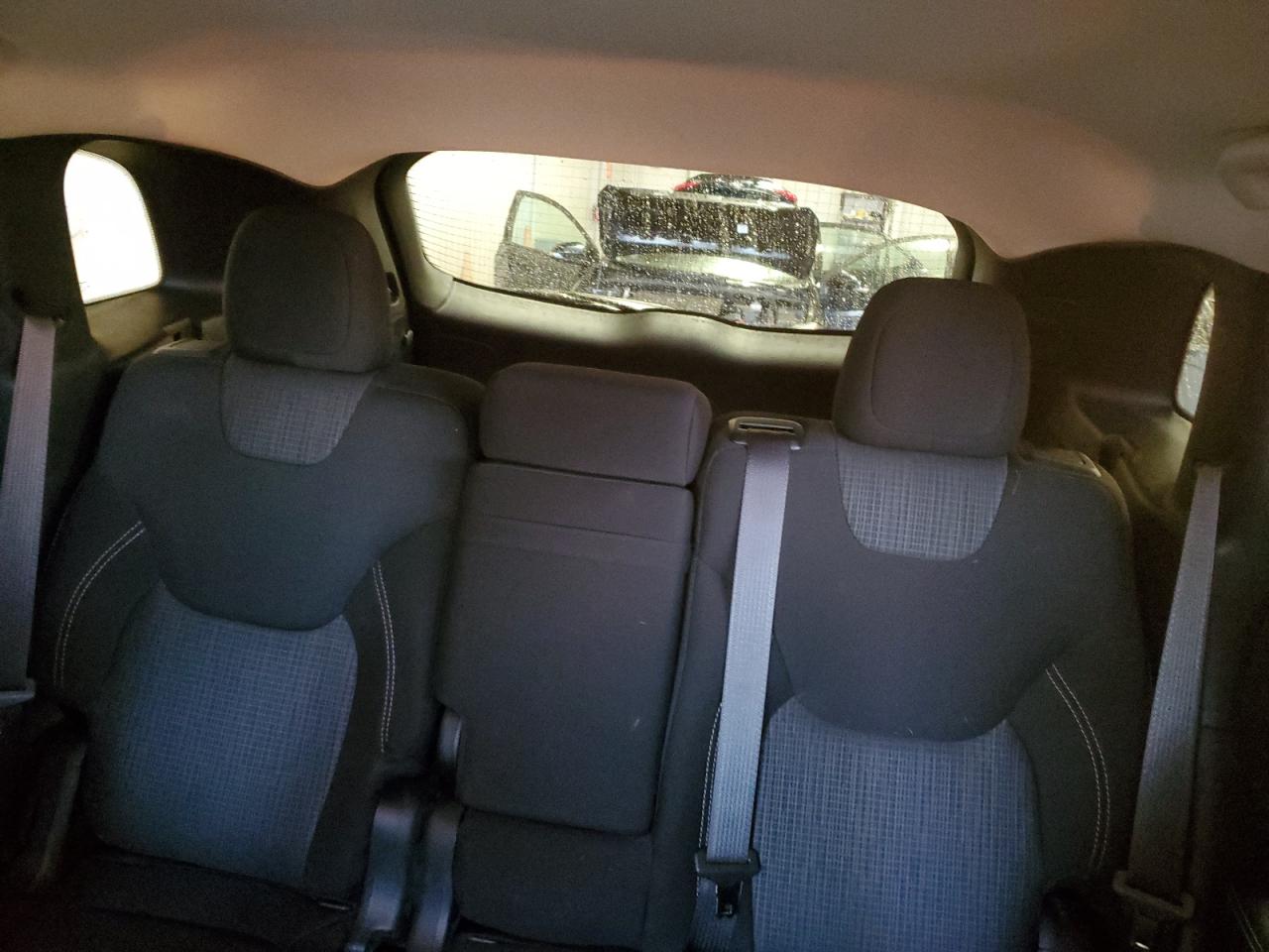 2016 Jeep Grand Cherokee - Image 10