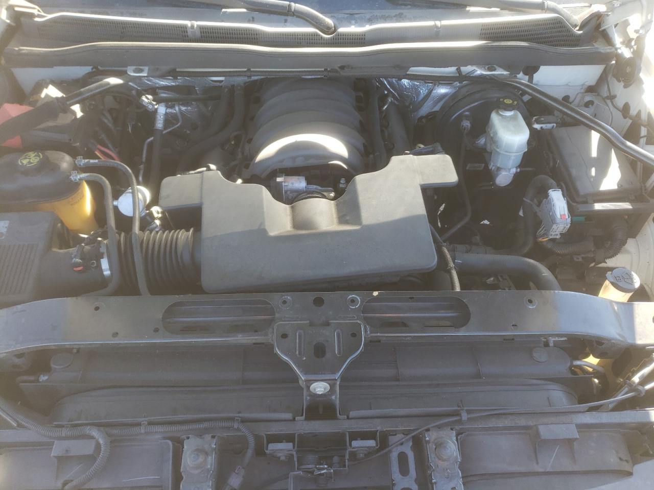 2014 Chevrolet Silverado - Image 13