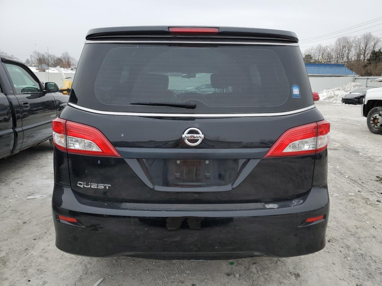 2014 Nissan Quest - Image 6