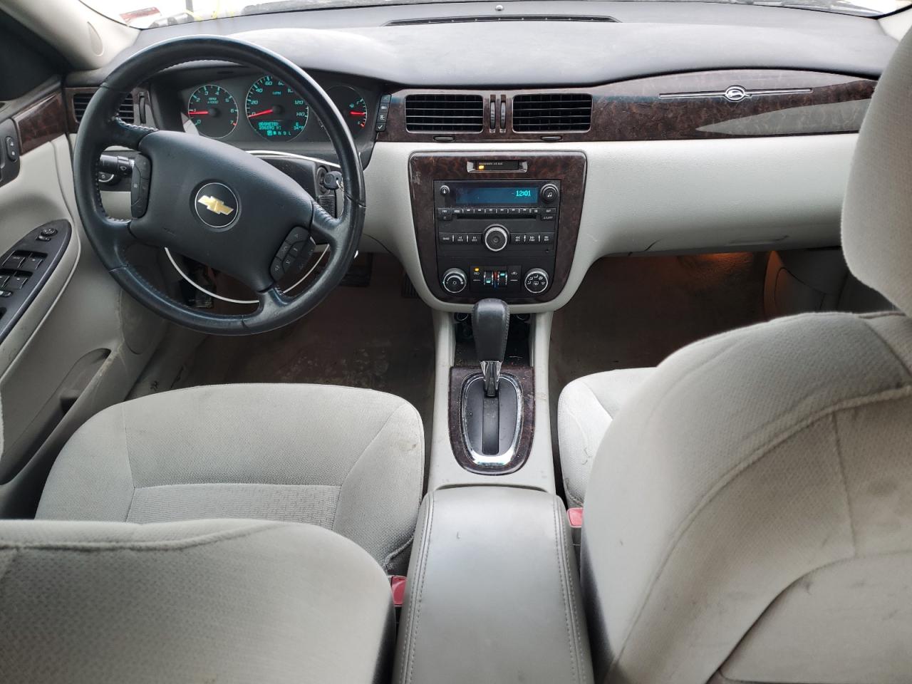 2014 Chevrolet Impala - Image 8