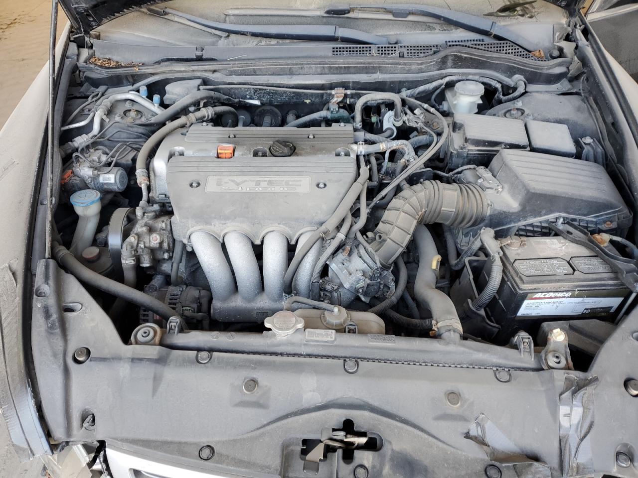 2005 Honda Accord - Image 11