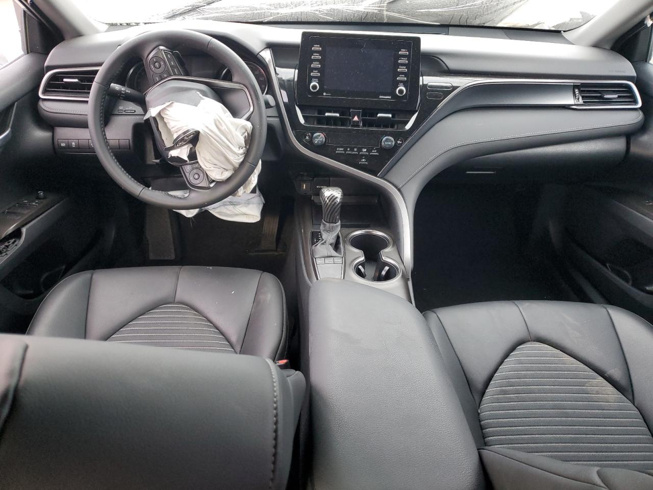 2023 Toyota Camry - Image 8