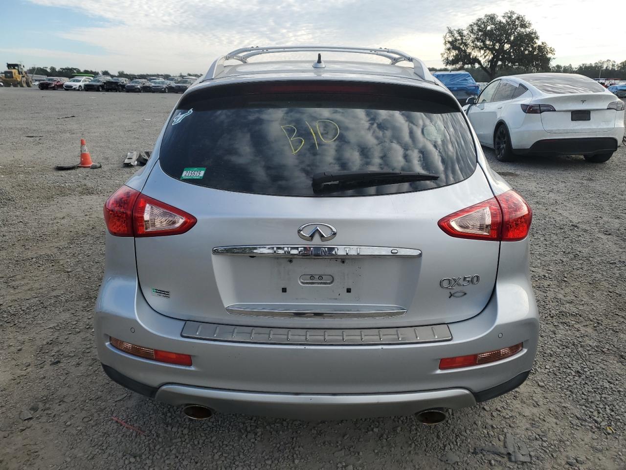 VIN JN1BJ0RP0HM387243 2017 INFINITI QX50 no.6