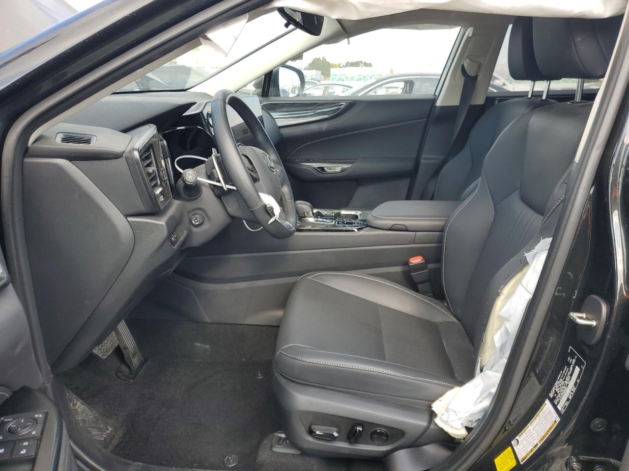 2024 Lexus NX - Image 7