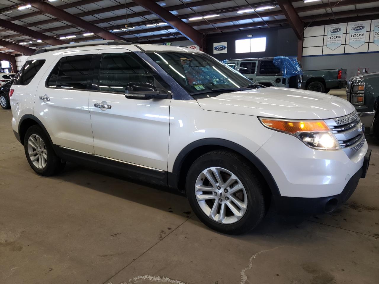 2012 Ford Explorer - Image 4