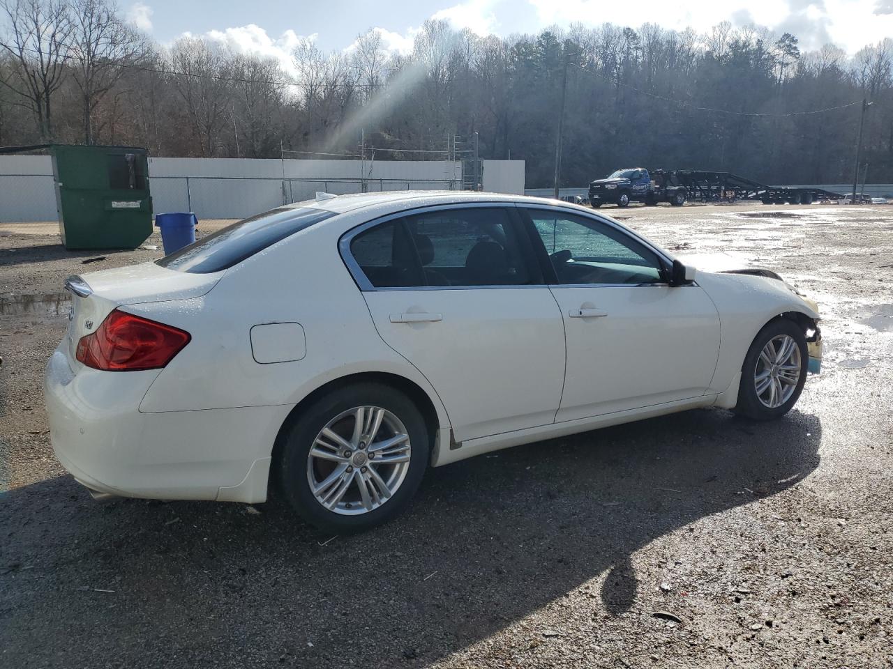 2012 Infiniti G - Image 3