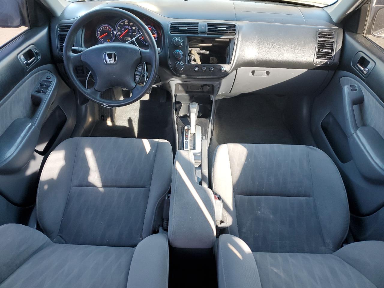 2004 Honda Civic - Image 8