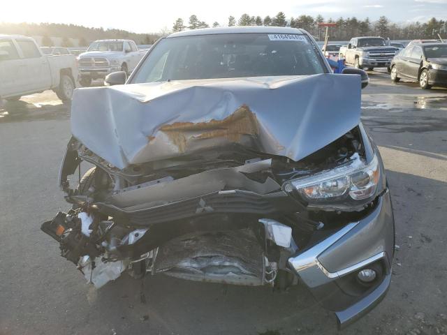  MITSUBISHI OUTLANDER 2017 Серый