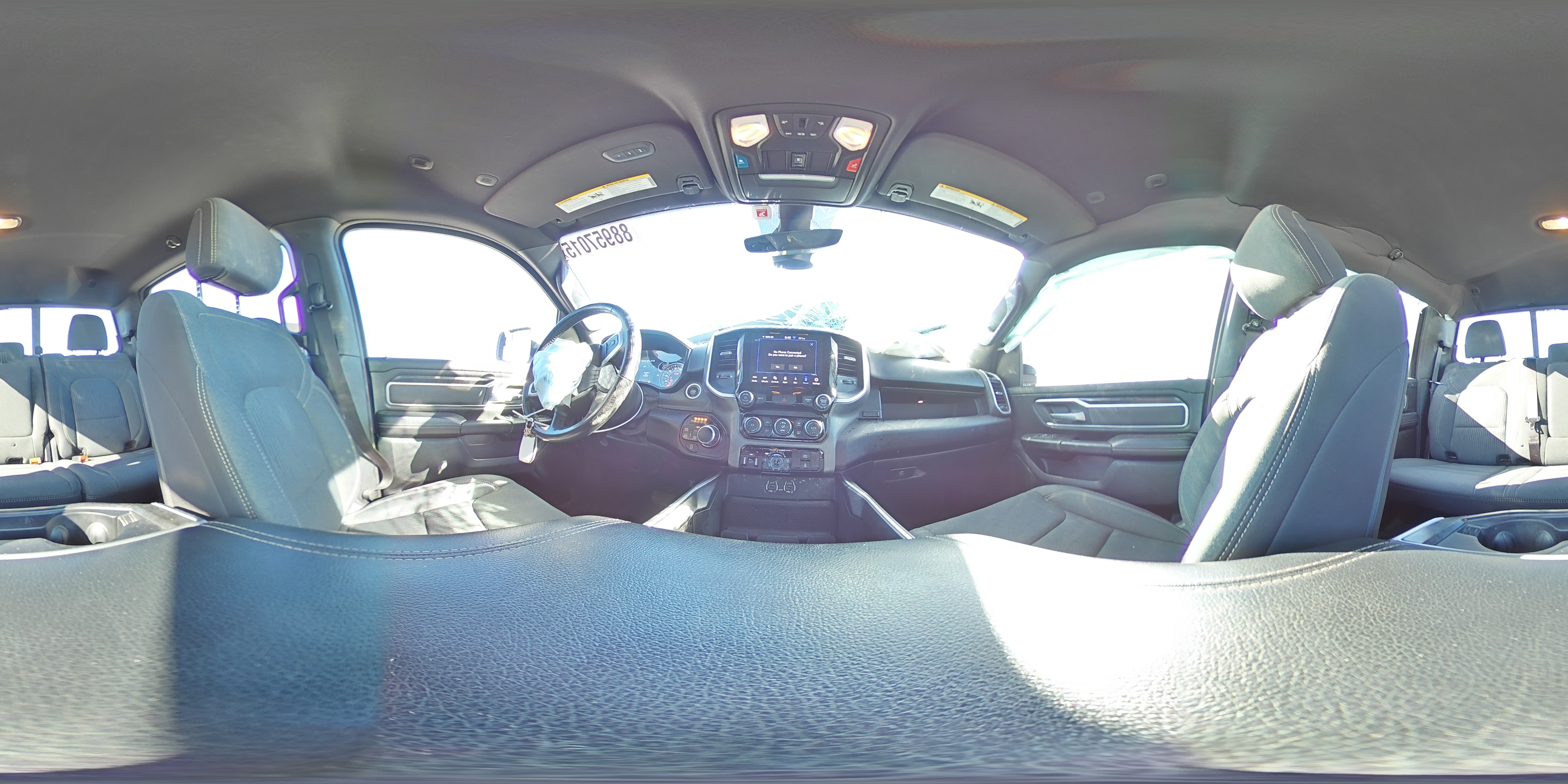 2021 RAM 1500 - Image 15