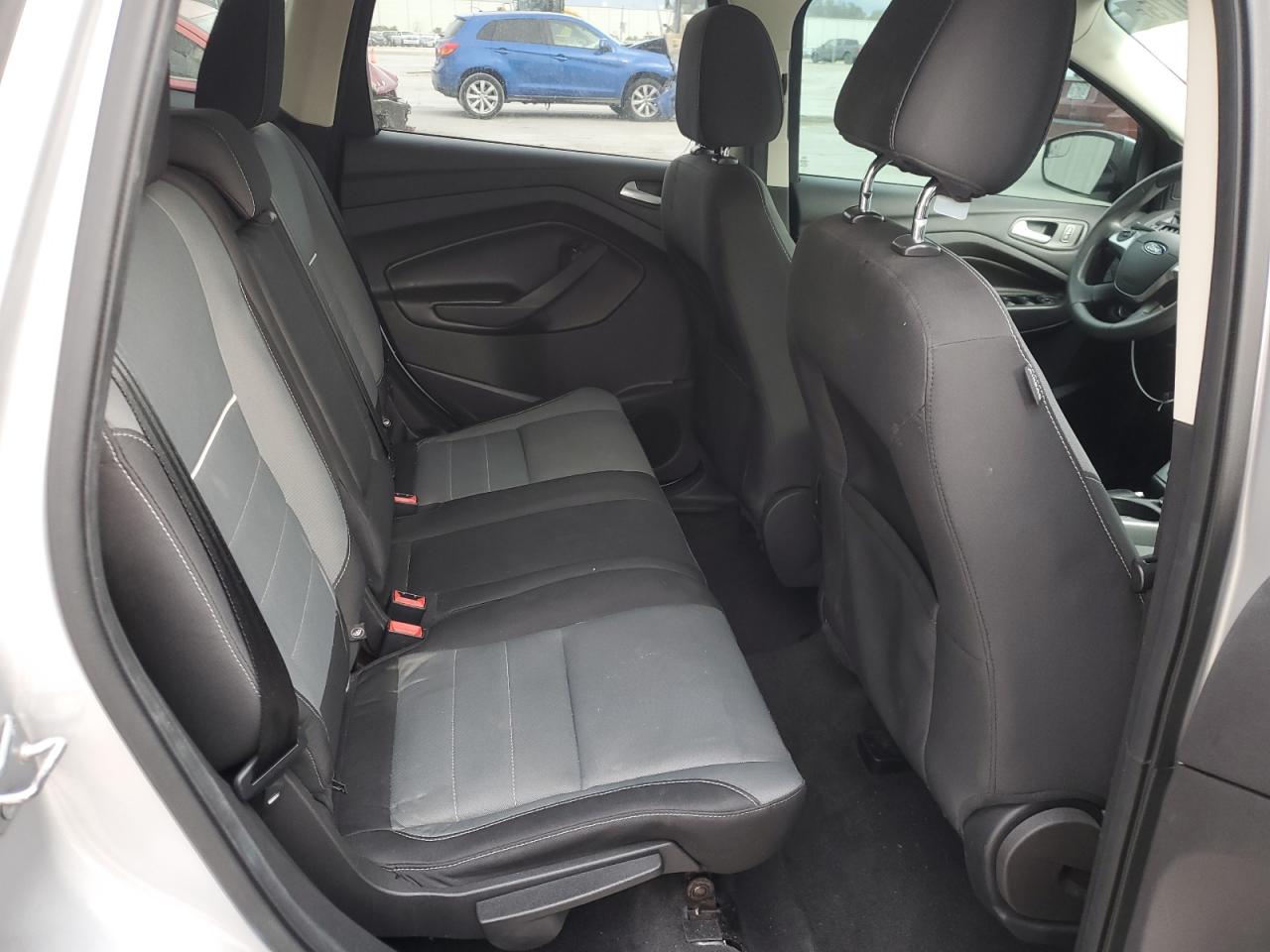 2015 Ford Escape - Image 12