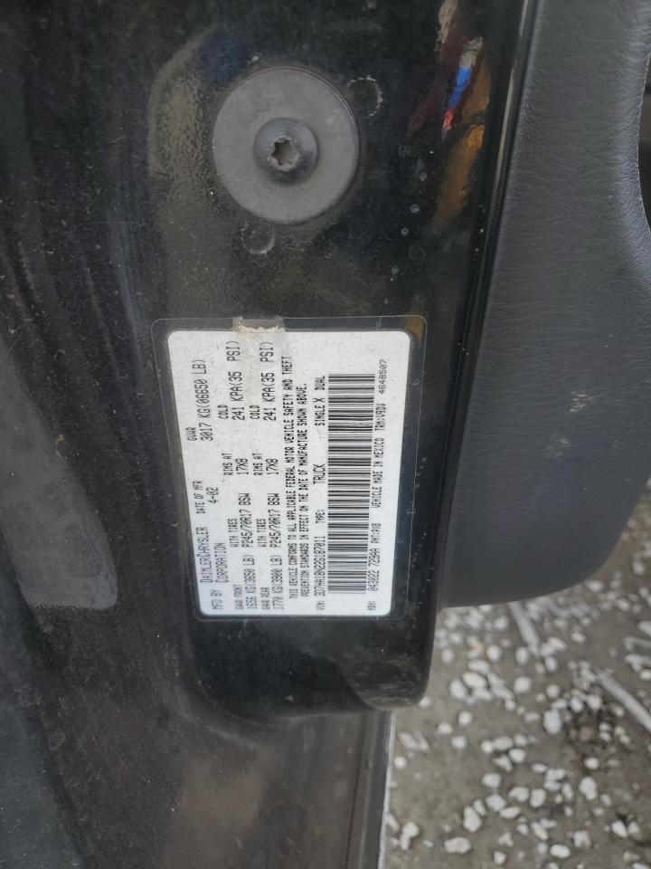 2002 Dodge RAM - Image 12
