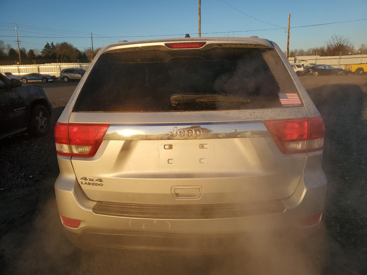 2011 Jeep Grand Cherokee - Image 6