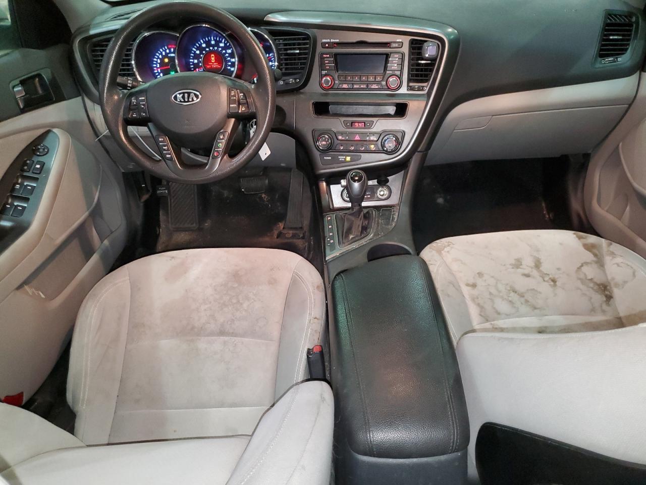 2012 Kia Optima - Image 8