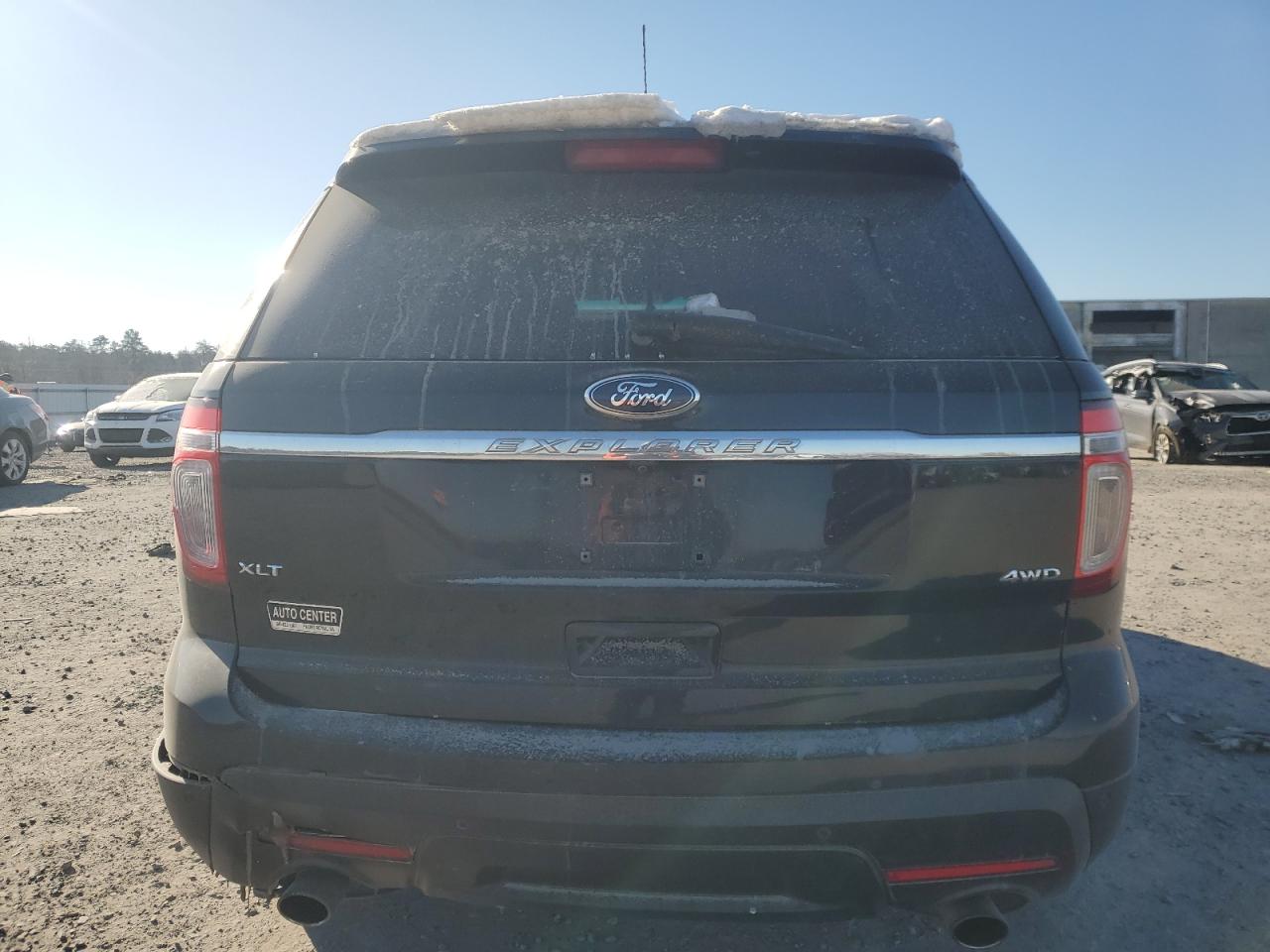 2013 Ford Explorer - Image 6