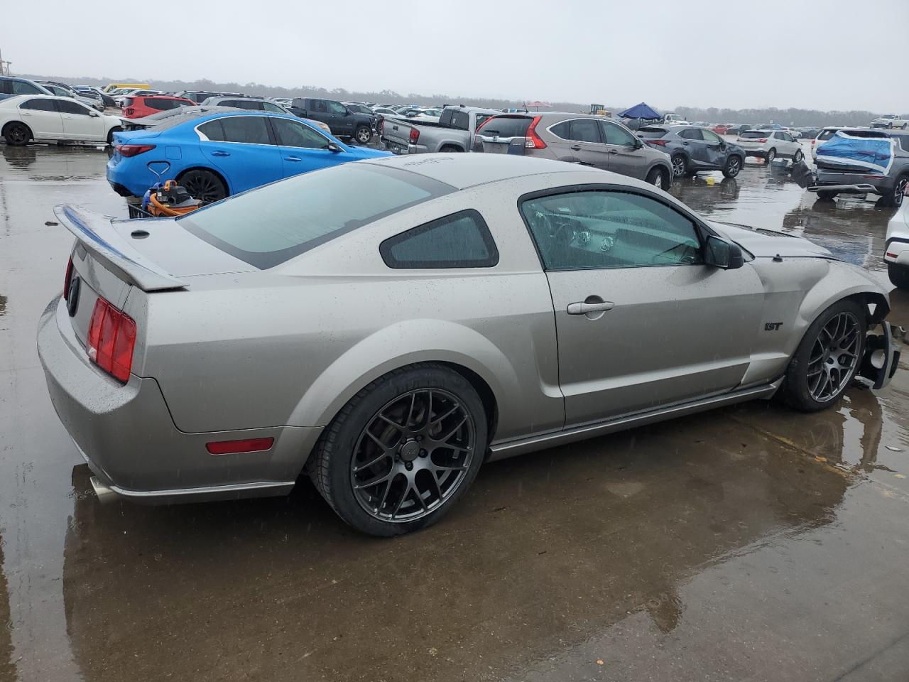 2008 Ford Mustang - Image 3
