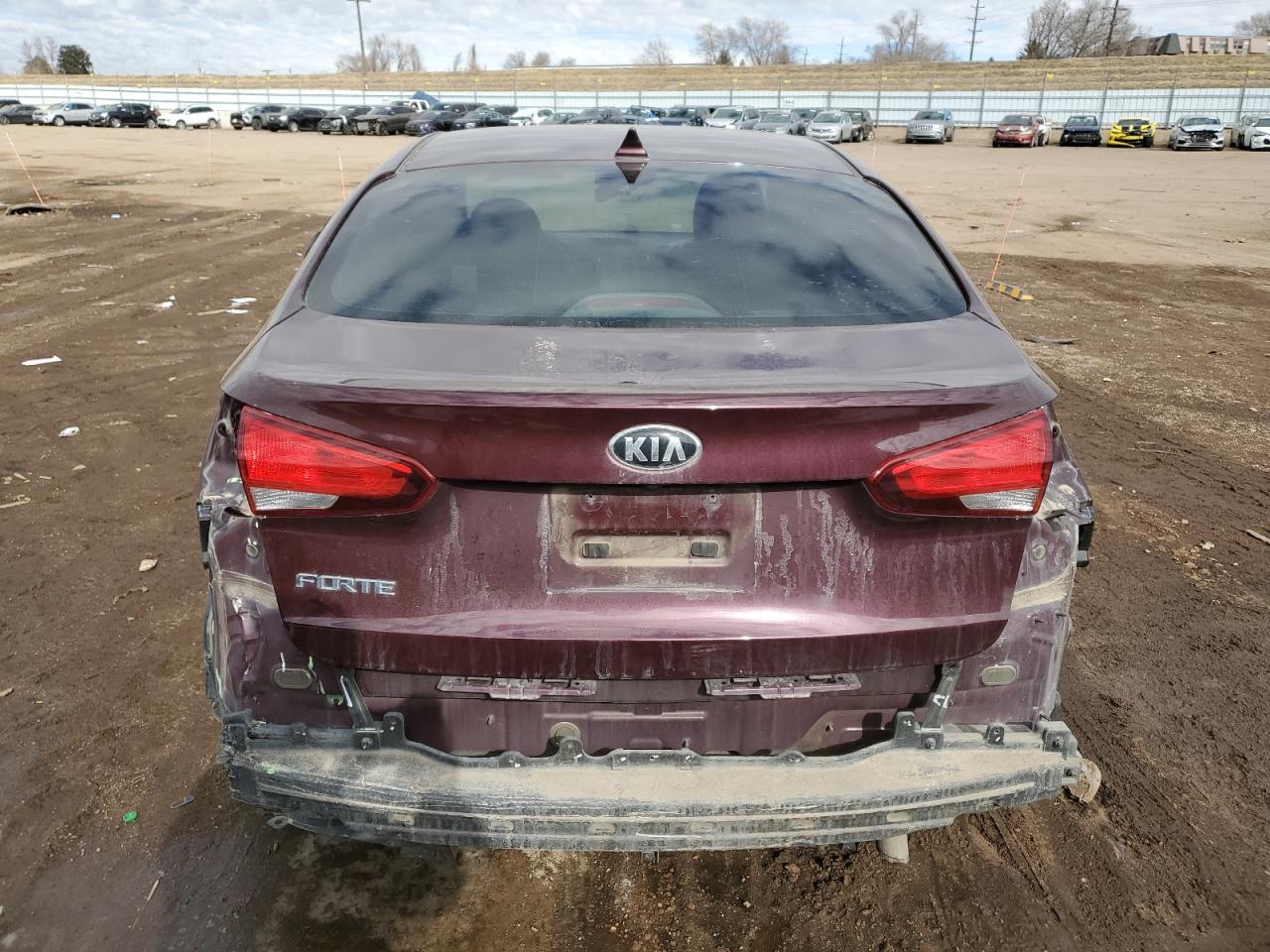 2018 Kia Forte - Image 6