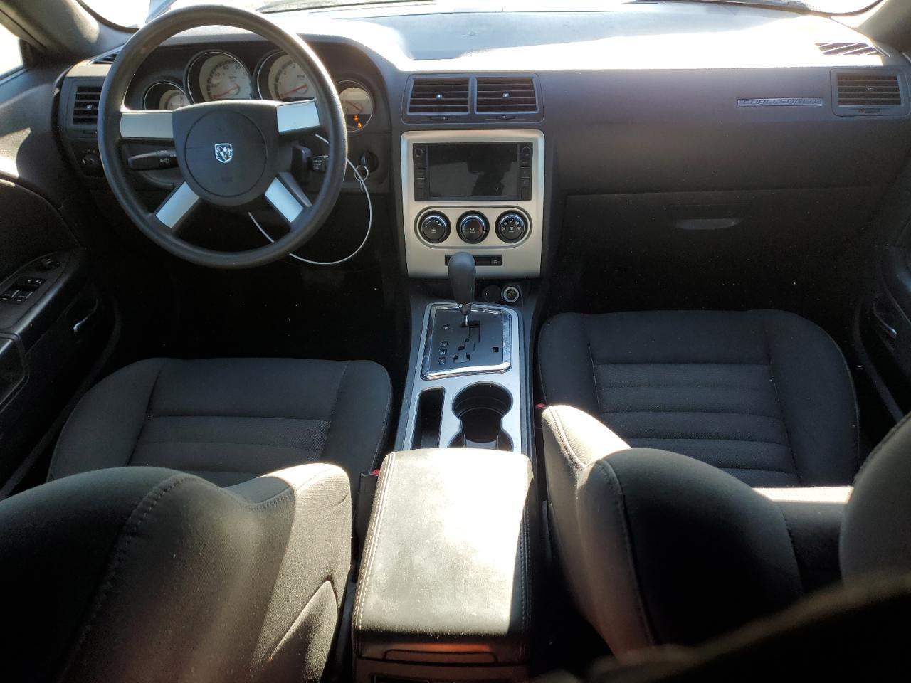 2010 Dodge Challenger - Image 8