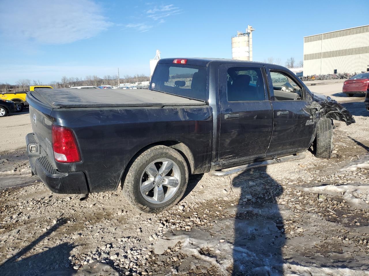 2018 RAM 1500 - Image 3