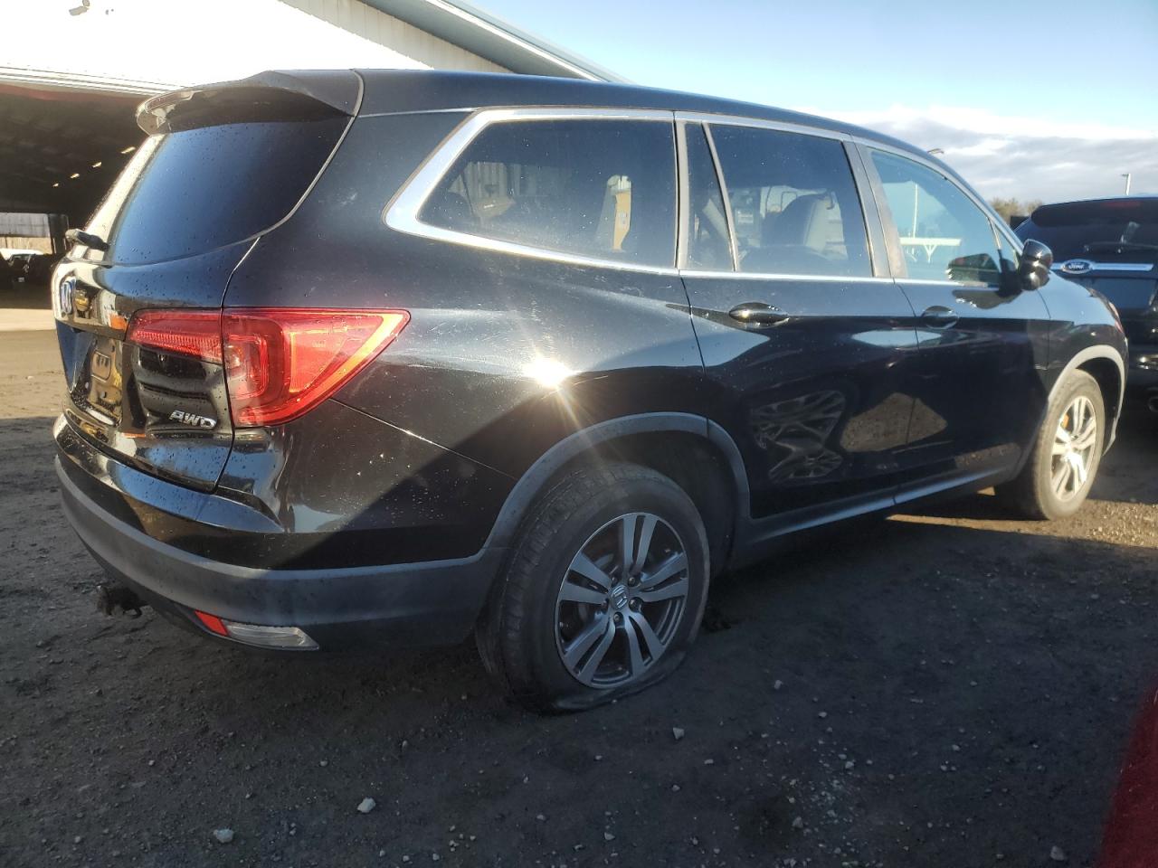 2016 Honda Pilot - Image 3