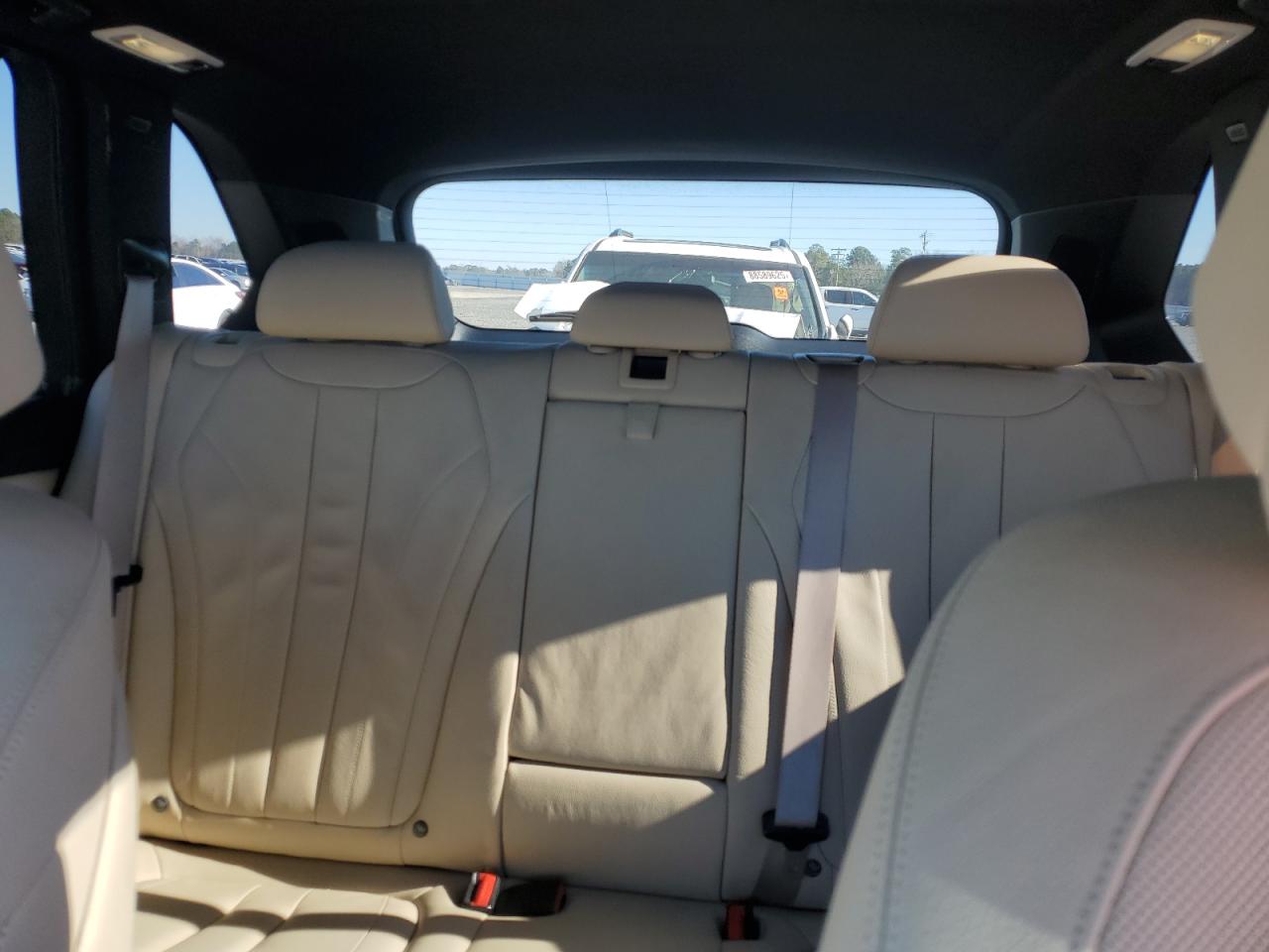 2017 BMW X5 - Image 10