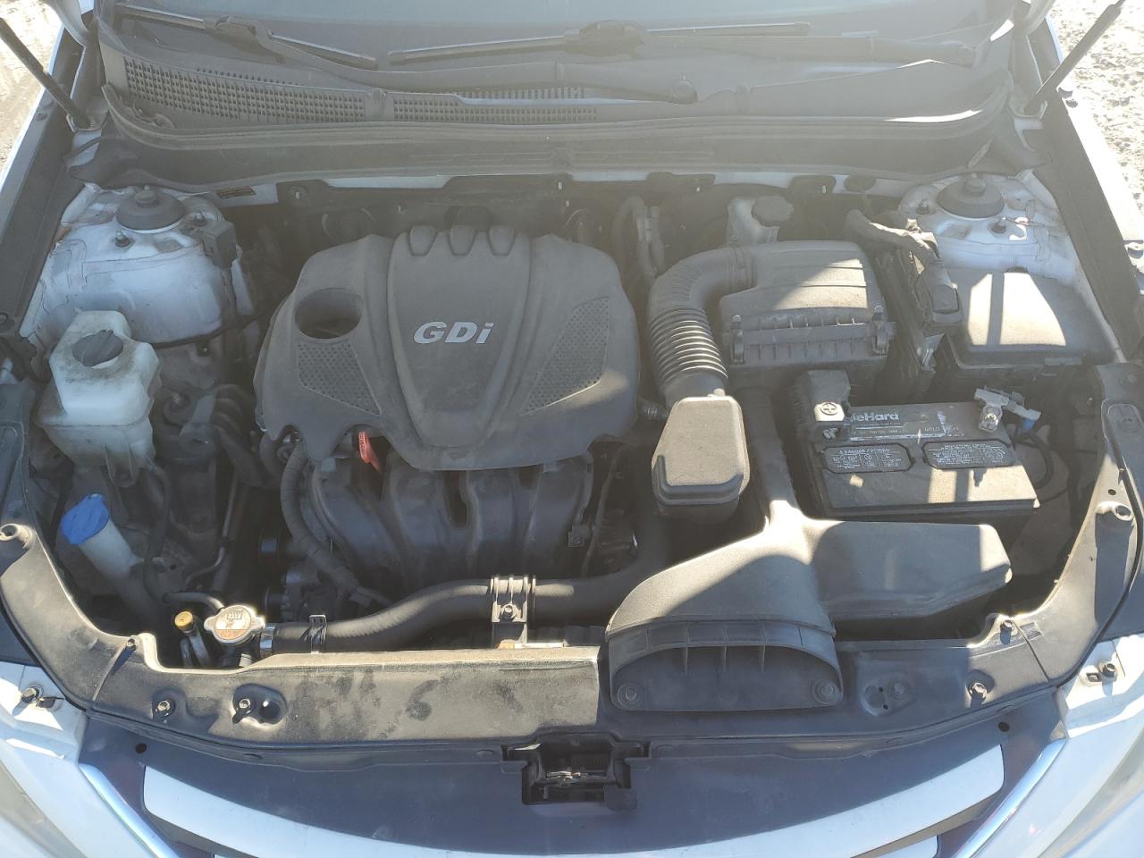 2014 Hyundai Sonata - Image 11